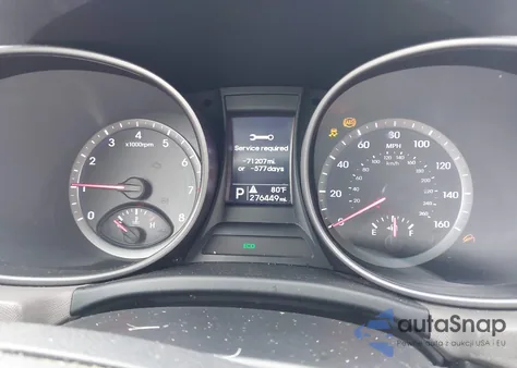 2016 Hyundai Santa Fe Sport 2.4L z USA, uszkodzony, nr VIN 5XYZU3LB3GG366243